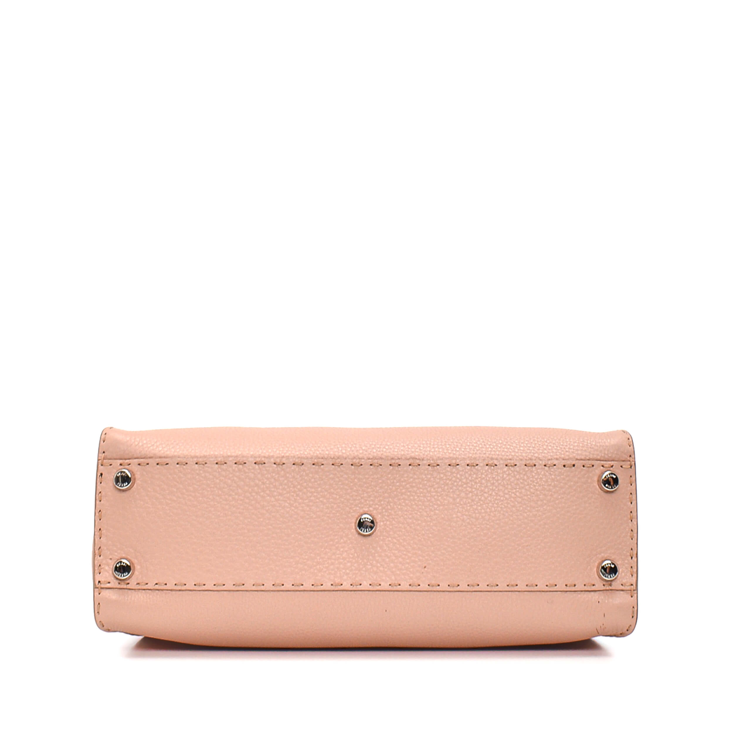 Fendi - Powder Pink Grained Leather Regular Peekaboo Bag